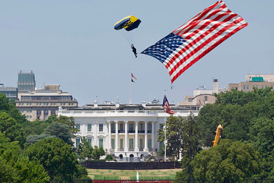 The White House (America 250)